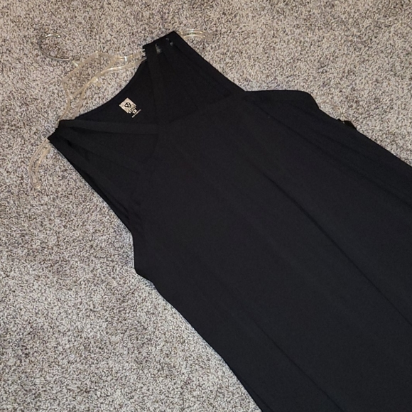 Anne Klein Dress - Picture 2 of 5